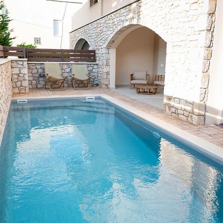 Lydia'S Inn 2 With Private Pool Melíssion Exterior photo
